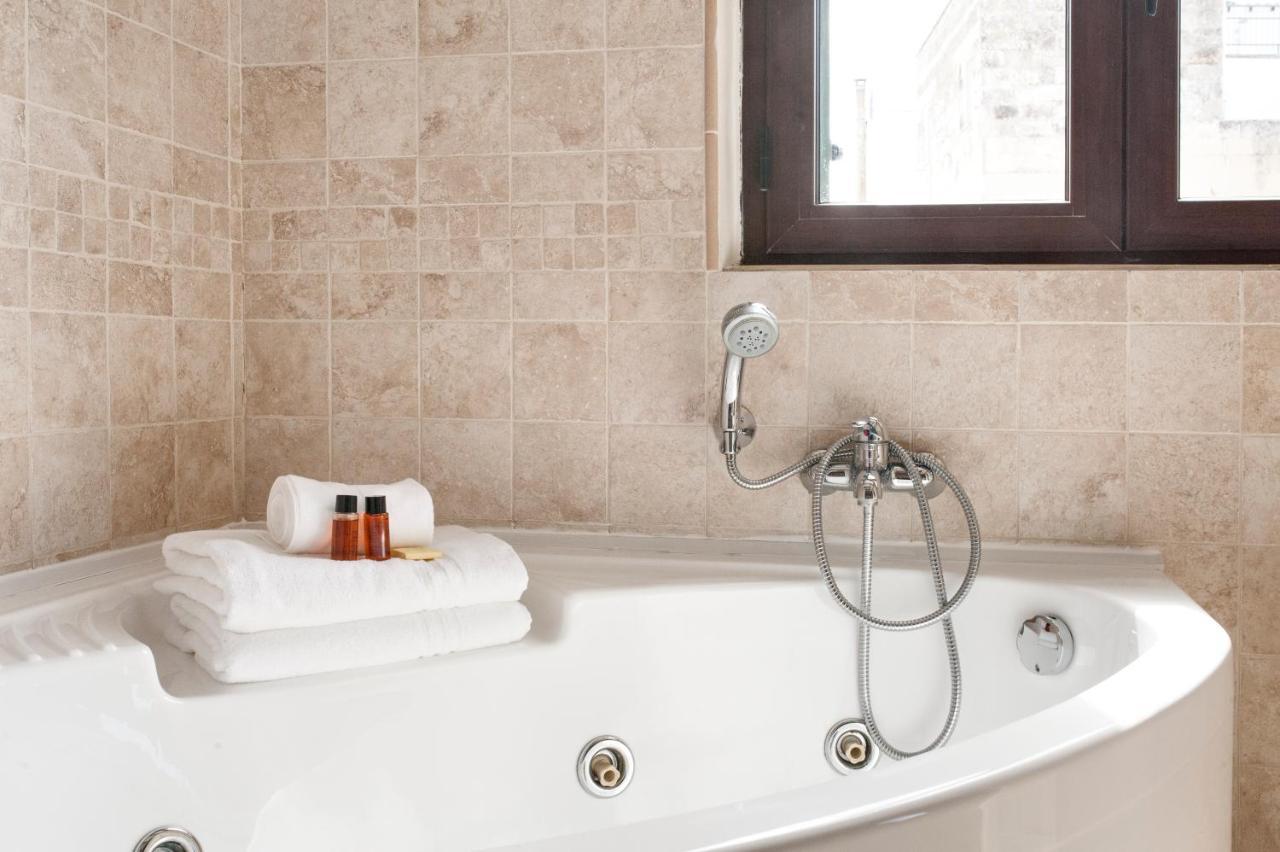 Castriota19 - Jacuzzi Room & Apartment Sit Lecce Luaran gambar